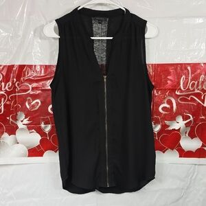 Attitude Womens Size Medium Sleeveless Black Zip-Front Top (W500)